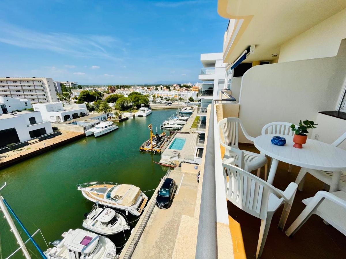 Port Thalassa 4/3 Apartment โรเซส ภายนอก รูปภาพ