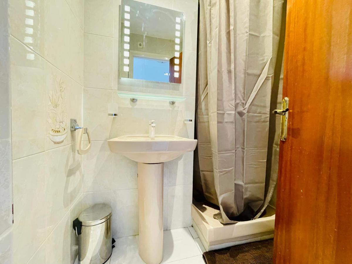 Port Thalassa 4/3 Apartment โรเซส ภายนอก รูปภาพ